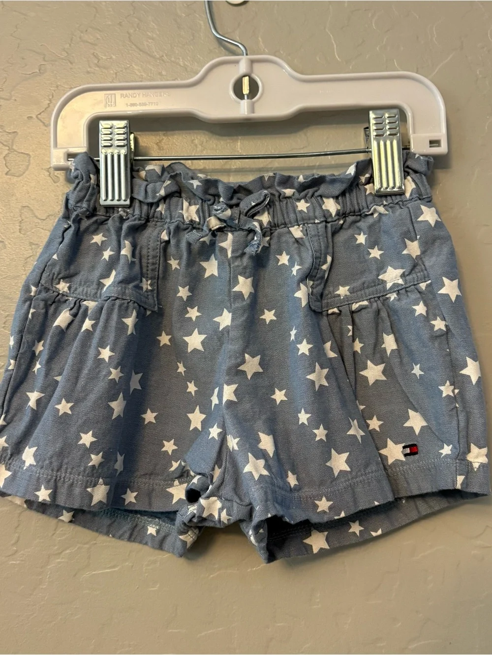 Tommy Hilfiger baby girls chambray with white stars ruffle top/short set 18 mon